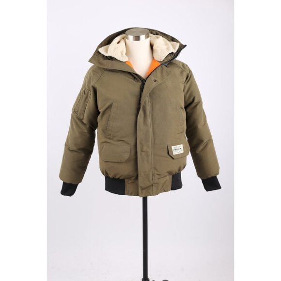 x October´s Very Own DRAKE Chilliwak Bomber SZ XL Olive